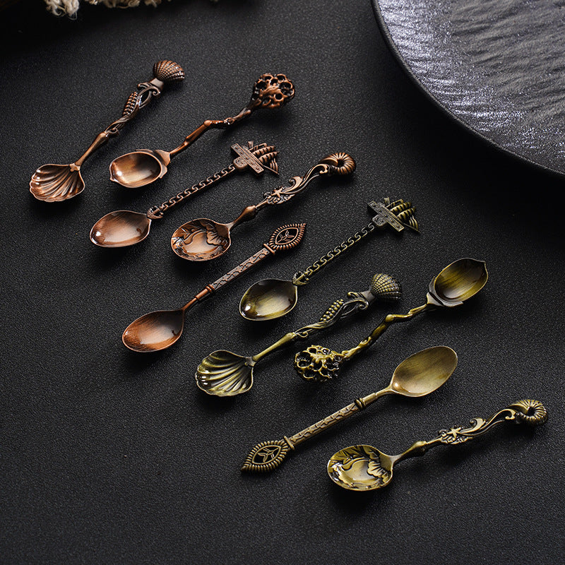 Artisan-Crafted Zinc-Alloy Spoon for Desserts and Coffee – Unique Design