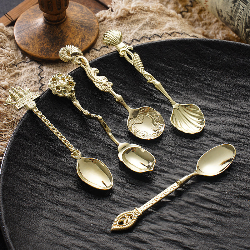 Artisan-Crafted Zinc-Alloy Spoon for Desserts and Coffee – Unique Design